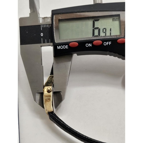 Rare Vintage Sharp Ladies Watch Gold Tone Water Resist Leather New Battery - Picture 4 of 10